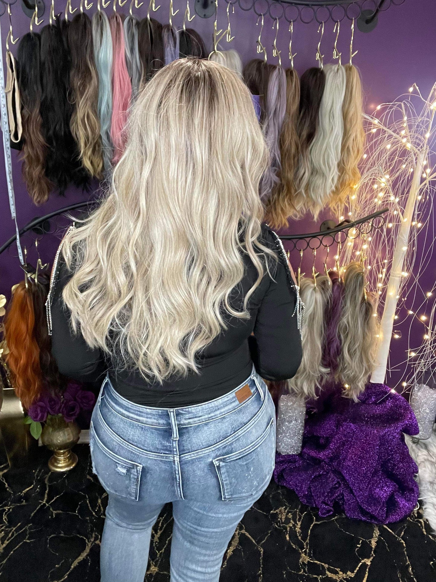 Elliana Non-Rooted Smoking Hot Blonde HS NWT Standard Luxury Wig VA1-AC1