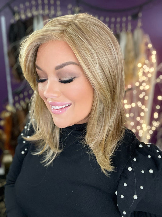 Payton Harvest Wheat HS HT NWT Platinum Luxury Wig LW3-AC1