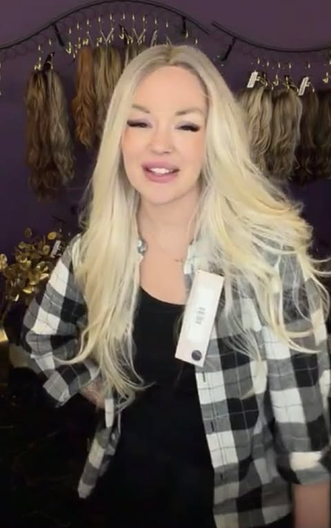 NORA LIGHT BLONDE SIMPLY CHIC HS LUXURY WIG LW3 LA1