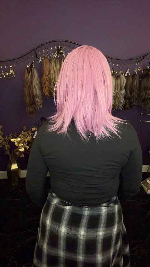GLOW UP HS NWOT Basic Wig LW3-AC1