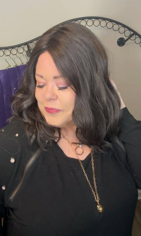 JUDY BLACK CHERRY HS NWT STANDARD LUXURY WIG LW3 HA1