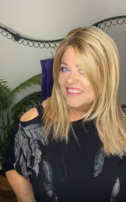 RECORD BREAKER WHEAT HONEY BLONDE HS NWT COMFORT LUXURY WIG SBS LW3 AC1