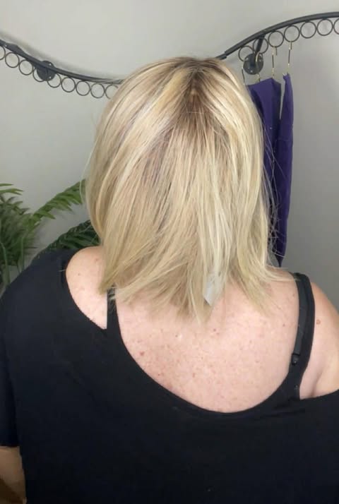 Editor's Pick Buttermilk Blonde HS NWT Luxury Wig by SBS LW3-AC1