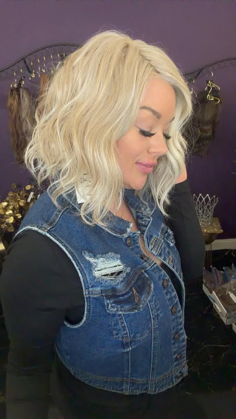 MOOD BOOSTER CREAM BRULEE HS NWT Luxury Wig by SBS LW3-AC1