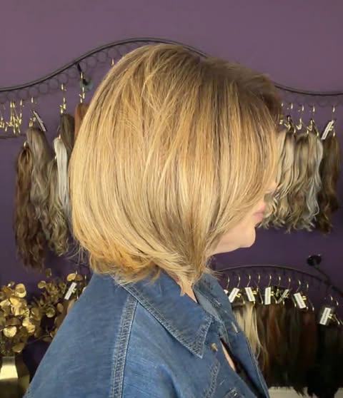 Helena Sandy Blonde NWOT HS Basic Wig LW3