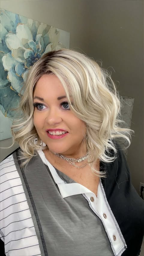 BON VOYAGE SANDY BLONDE HS HT NWT Luxury Wig by SBS TN1 AC1