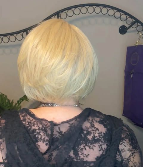 Spotlight Energy HS MYSTERY UNTAGGED PARTIAL MONO LUXURY WIG LW3-AC1