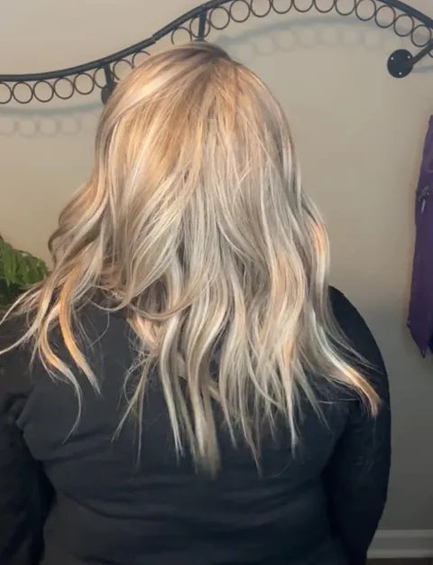 TIANA VANILLA SILK NWOT SWISS LUXE WIG TN1 AC1