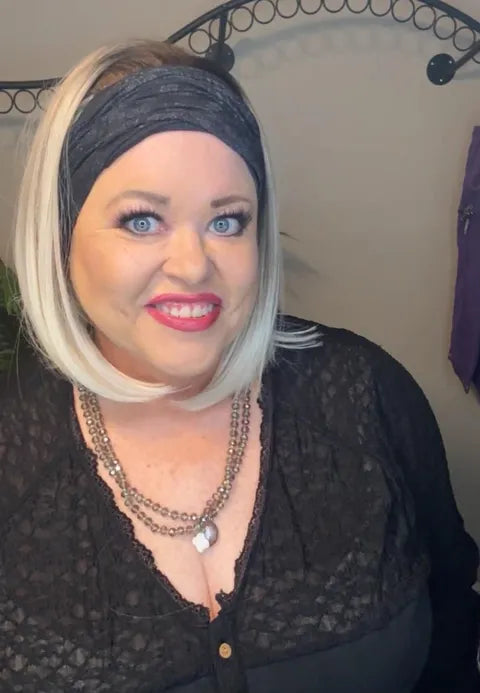 JUST UNTAMED HS NWOT HEADBAND WIG TN1 AC1
