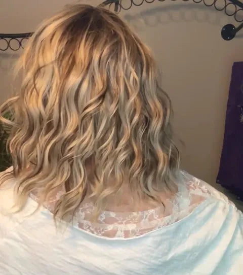 DINA TAUPE BLONDE HS NWOT MACHINE CAP BETTER THAN BASIC WIG LW3-AC1