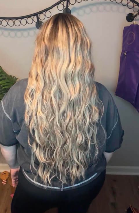 TRINITY TAUPE BLONDE HS BETTER THAN BASIC MACHINE MADE CAP WIG LW3-AC1