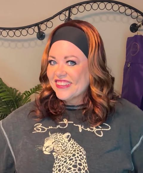 FABLE SPICED CEDAR HEADBAND WIG LW3-AC1