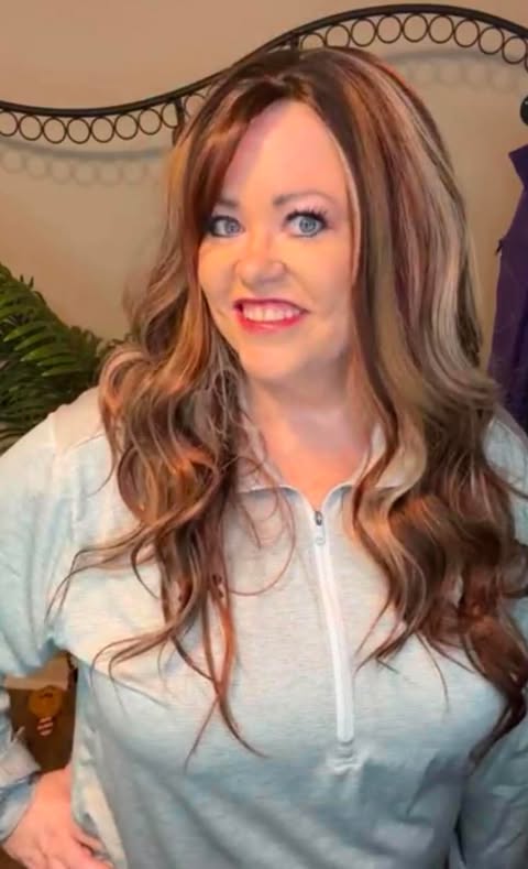 CORLISS AMBER VINYL (LARGE) HS NWT BETTER THAN BASIC WIG LW3-AC1