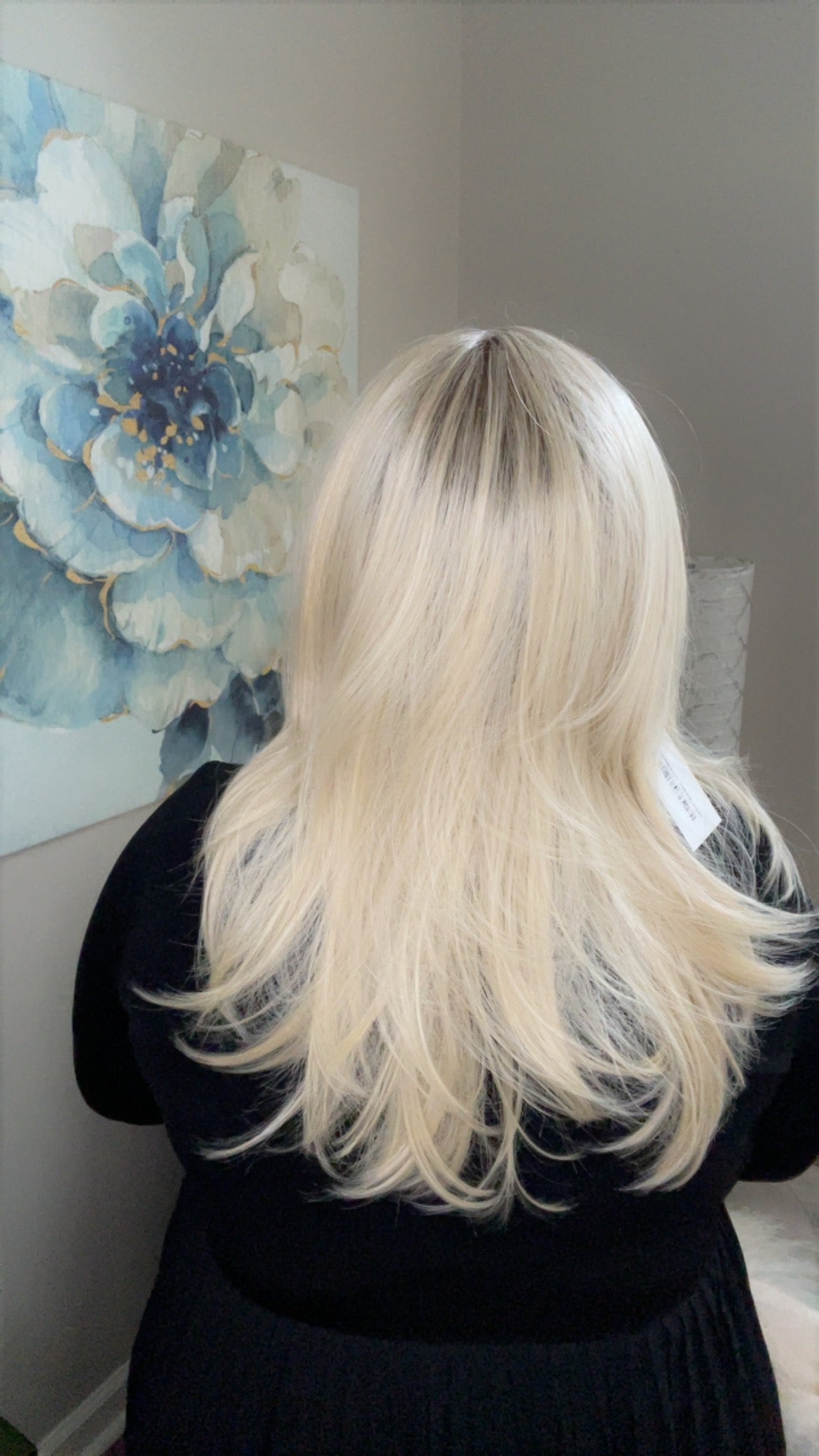 GRAND ENTRANCE CHAMPAGNE BLONDE HS NWT Luxury Wig by SBS TN1-AC1