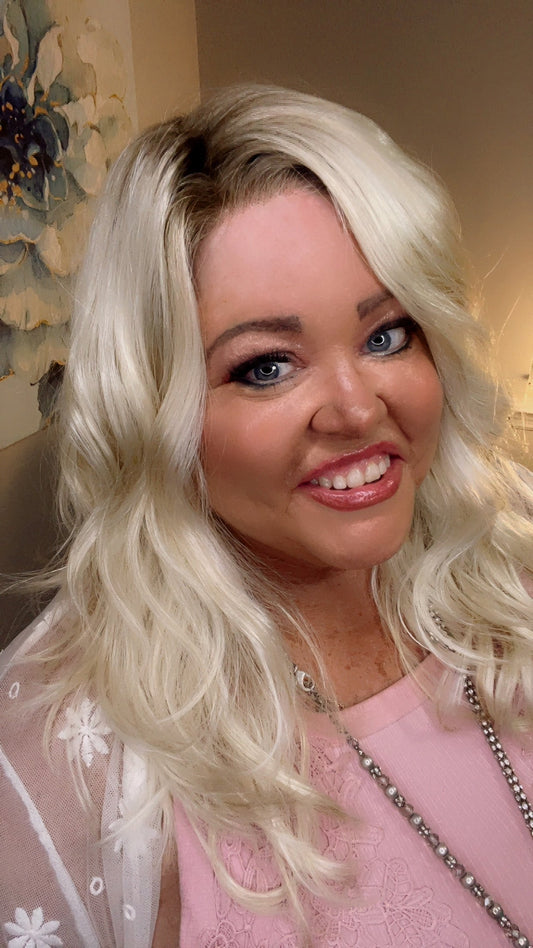 PRESLEY SOLEIL BUBBLY BLONDE NSH NWT SIGNATURE WIG LW3 AC1