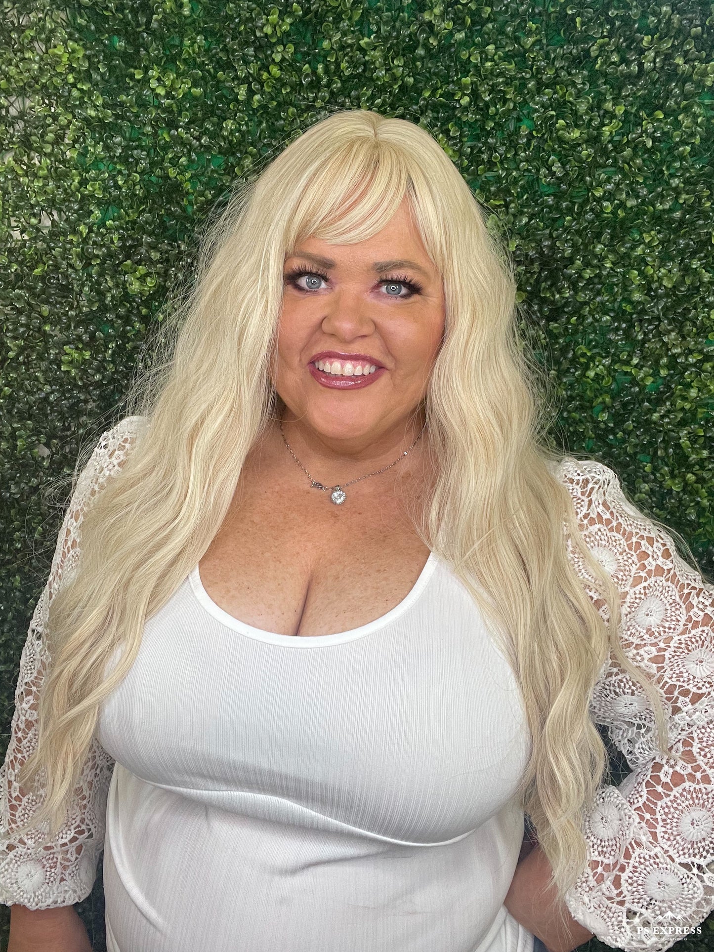 Simply Chic Dakota HS Luxury Wig LW3 AC1