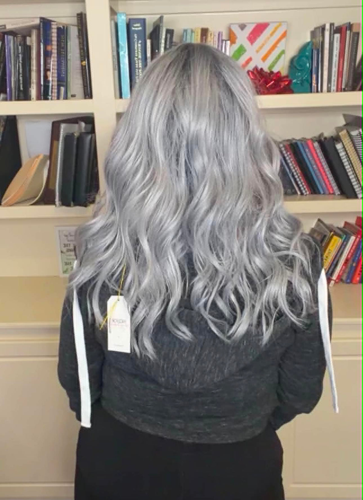 Faith WFEW EXCLUSIVE GREY HS Standard Luxury Wig LW3-AC1