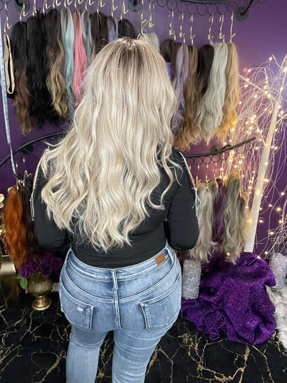 Elliana Non-Rooted Smoking Hot Blonde HS NWT Standard Luxury Wig VA1-AC1