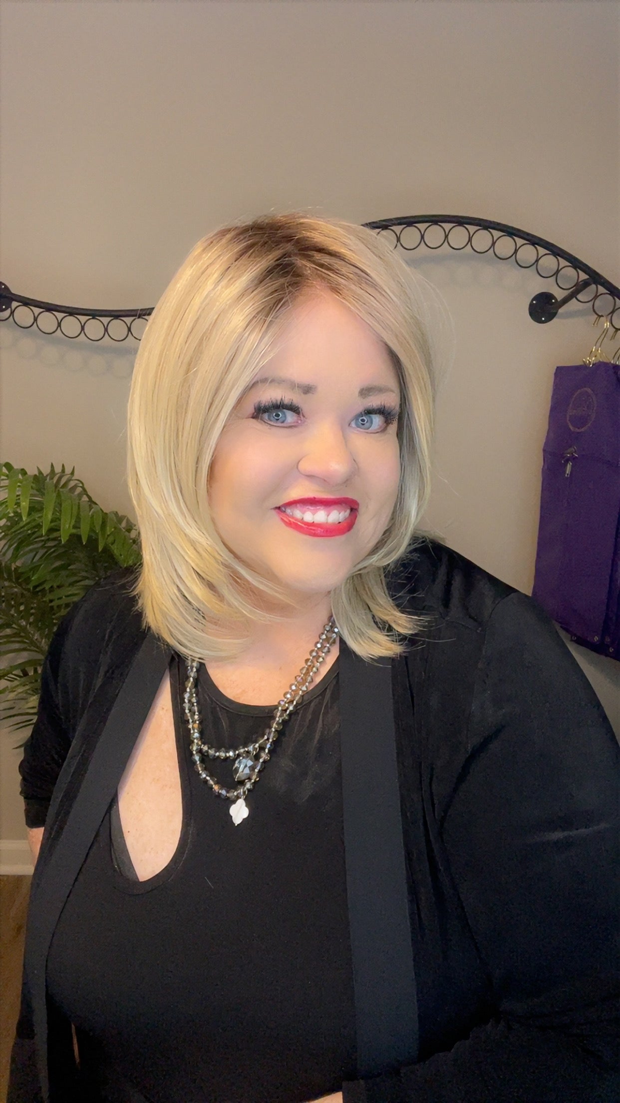 MALIBU BEIGE LINEN BLONDE HS NWT Luxury Wig by Belle Tress TN1 AC1