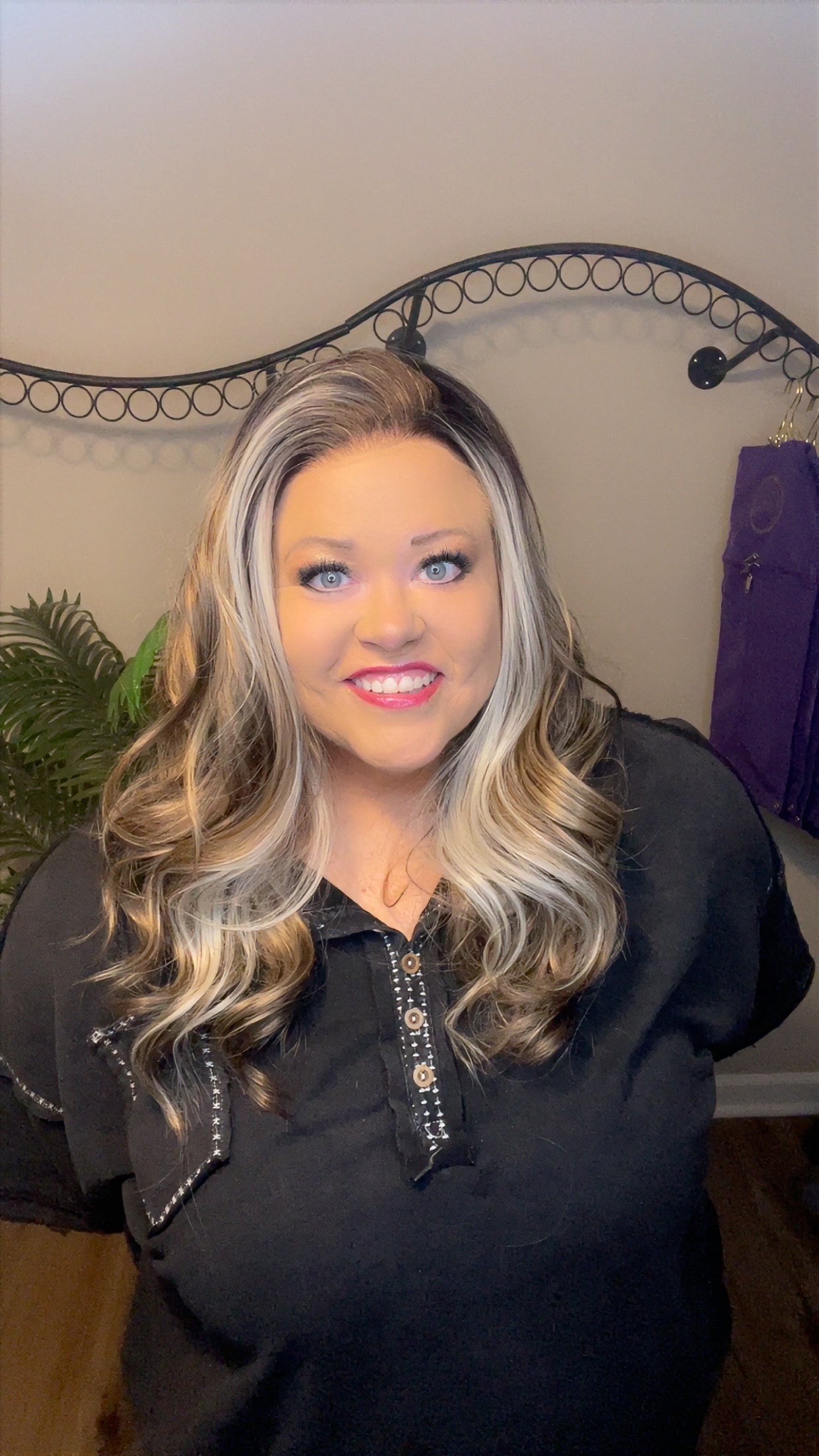 JOURNEY CRYSTAL CREAM HS NWOT SWISS LUXE WIG NW3