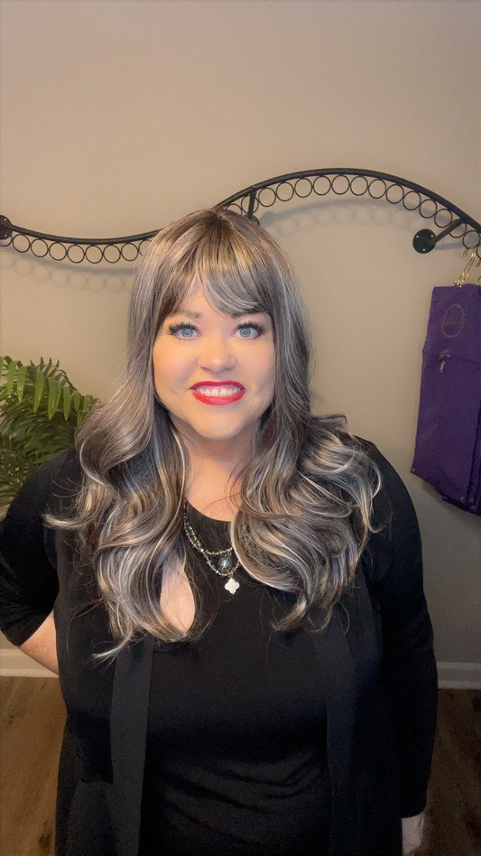TAYLOR STUDIO GREY LARGE HS NWT BETTER THAN BASIC WIG by CSC TN1 AC1