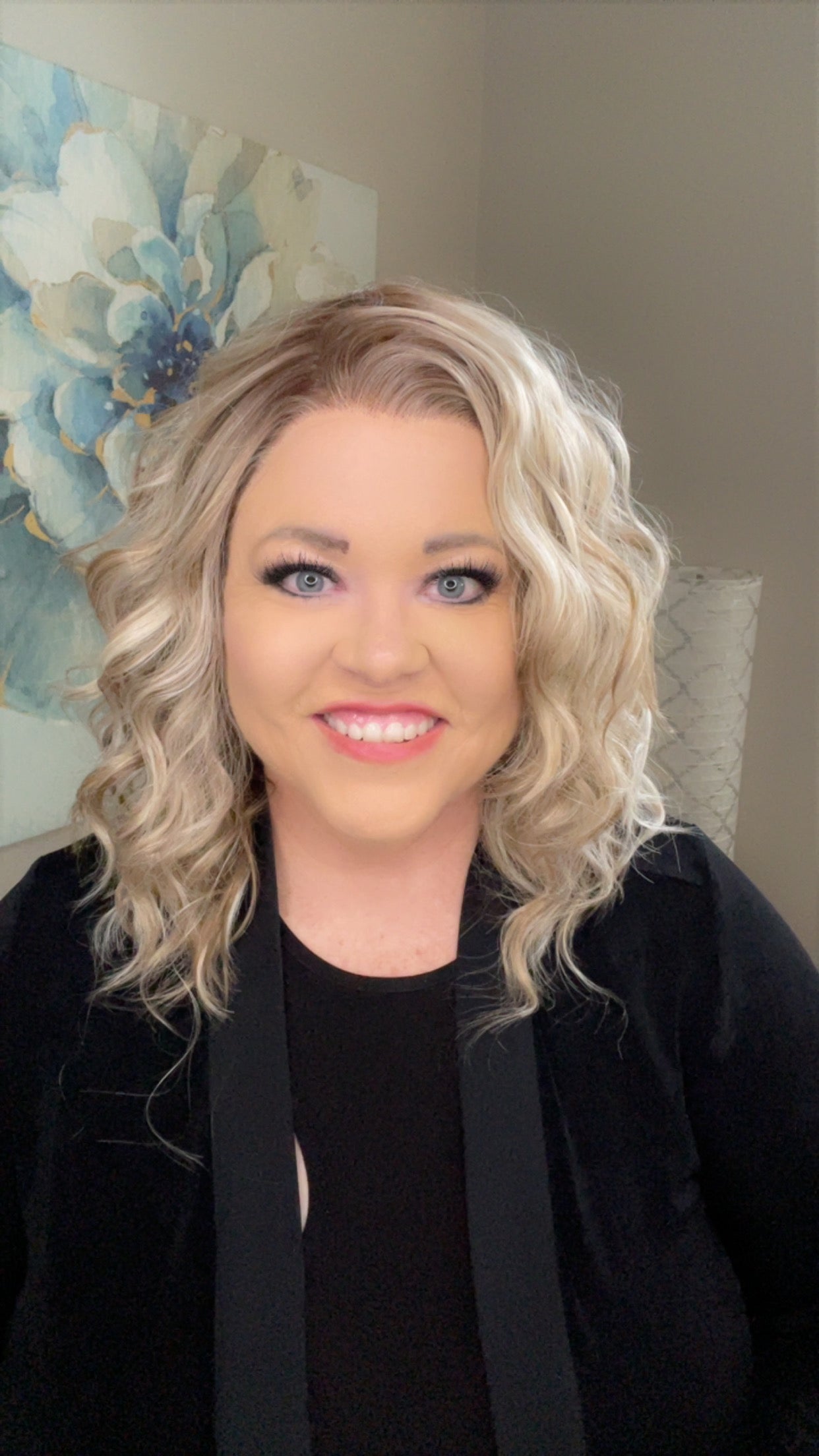 Kira Warm blonde HS NWOT SWISS LUXE WIG TN1-AC1