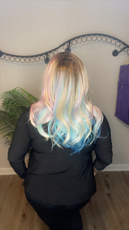 Siren Arctic Glow NWOT HS Swiss Luxe Wig NW3