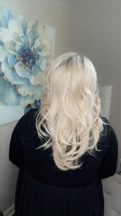 MARIPOSA VANILLA LARGE HS NWT BETTER THAN BASIC WIG by CSC TN1-AC1