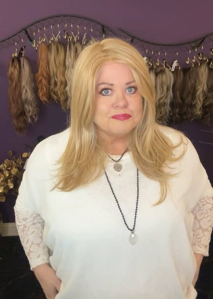 Firenze Buttercream Blonde NWT HS Luxury Wig by Belle Tress LW3-AC1