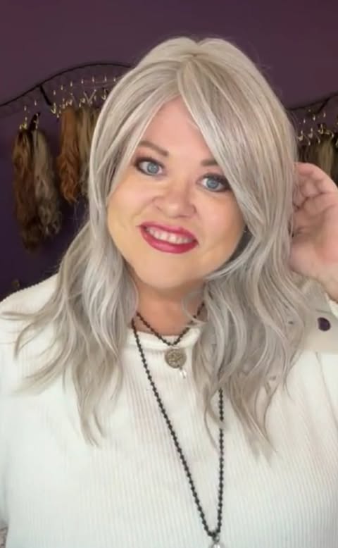 River Sterling Grey NWT HS Comfort Luxury Wig LW3-AC1