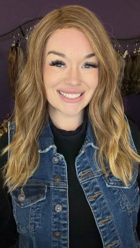 Phoenix Peanut Butter HS NWOT Standard Luxury Wig LW3-AC1