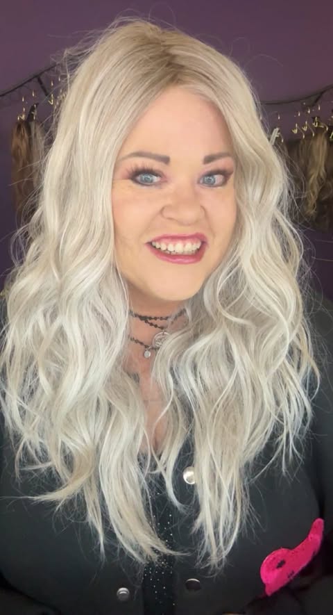 ASHLEY MALIBU HS Standard Luxury Wig LW3