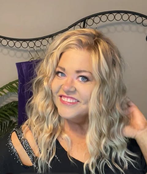 Aria Honey Silk Blonde HS Swiss Luxe Wig TN1 AC1