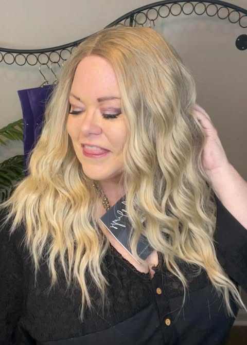 SECRET AFFAIR HS NWT Basic Wig by Velvet Noire LW3-AC1