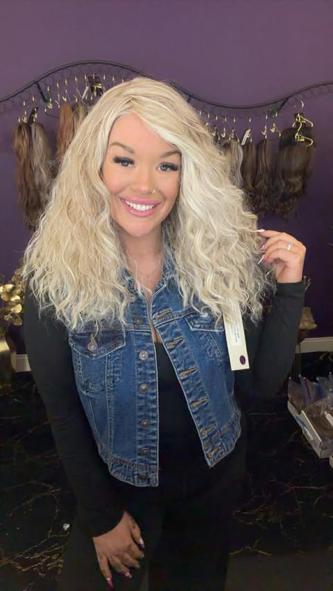 DANIELLE NR SHB HS STANDARD LUXURY WIG LW3 LA1