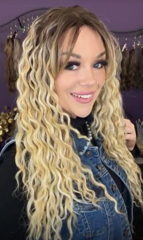 Lyrica Caramel and Cream Human Hair Blend HS 360 NWOT Basic Wig LW3