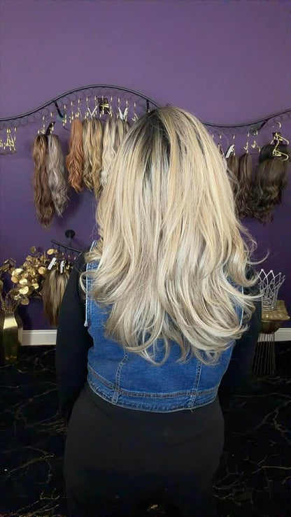 Sandy Foxy Ash Blonde HS Crown Lace Machine Made NWOT Basic Wig NW3