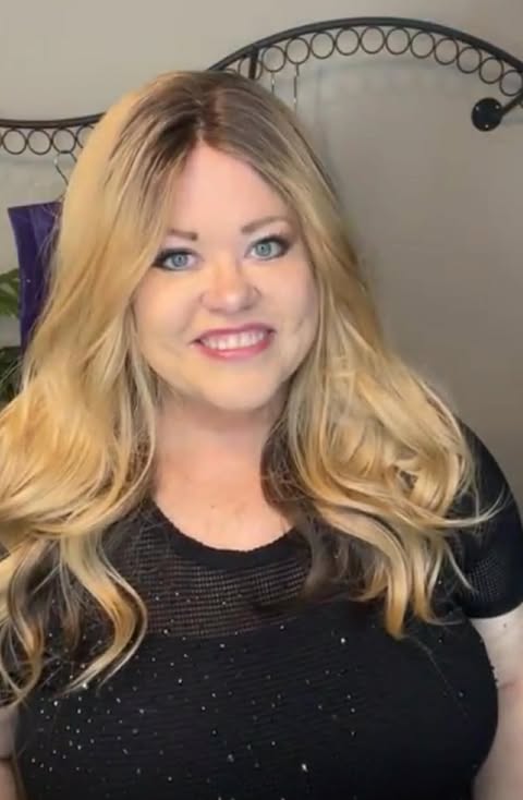 SCOTTIE NWT HS BETTER THAN BASIC WIG BY CSC LW3-AC1