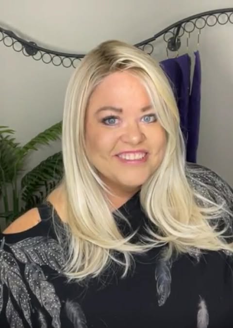 PRECISE PERFECTION PAPARAZZI BLONDE HS NWT Luxury Wig by SBS LW3-AC1