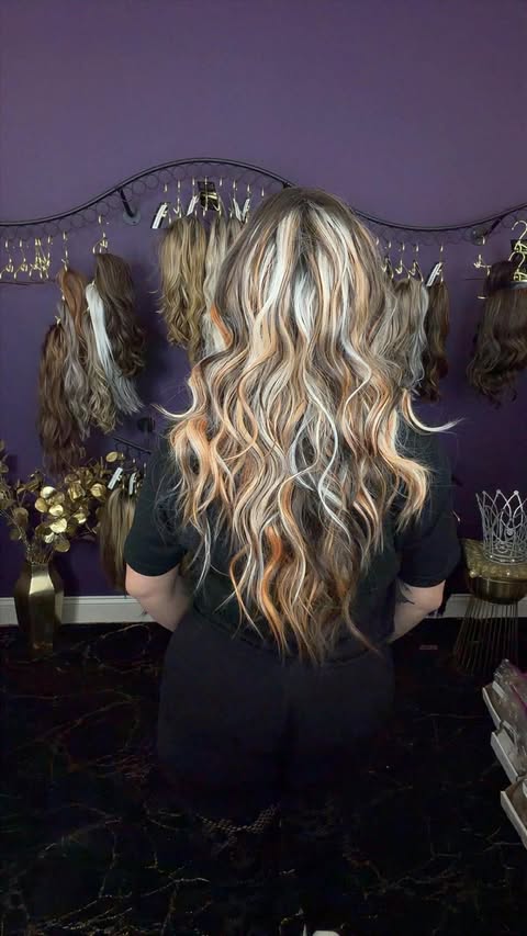 NIKKI-TINI HS NWOT BASIC WIG MARTINI LW3-AC1