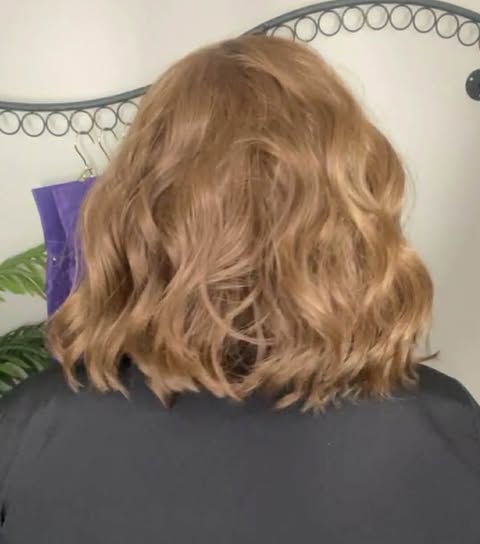 Come Closer Dark Chocolate NWOT HS Basic Wig LW3