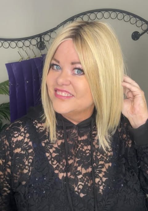 Tatiana TOASTED BLONDIE HS NWOT Standard Luxury Wig LW3-AC1