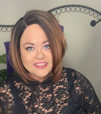 Camila Auburn Highlight NWOT HS Basic Wig TN1