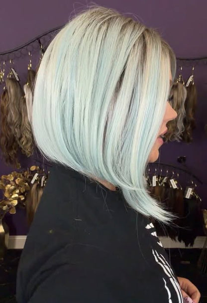 London Blue Island Splash HS NWOT Standard Luxury Wig LW3-AC1