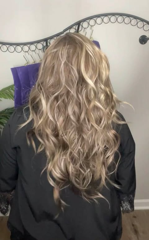 Jenny Hazelnut Glow NWOT HS Swiss Luxe Wig LW3-AC1