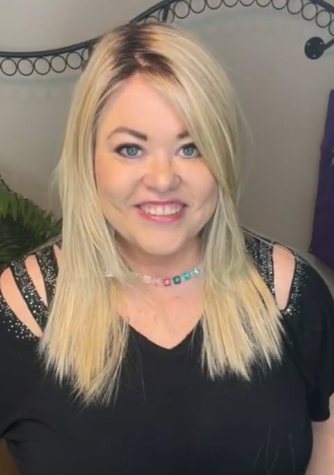 RECORD BREAKER BUTTERMILK BLONDE NWT COMFORT LUXURY WIG SBS LW3 AC1