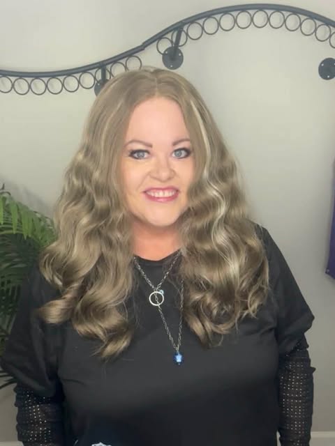 Kayla Hazelnut HS NWOT Basic Wig LW3