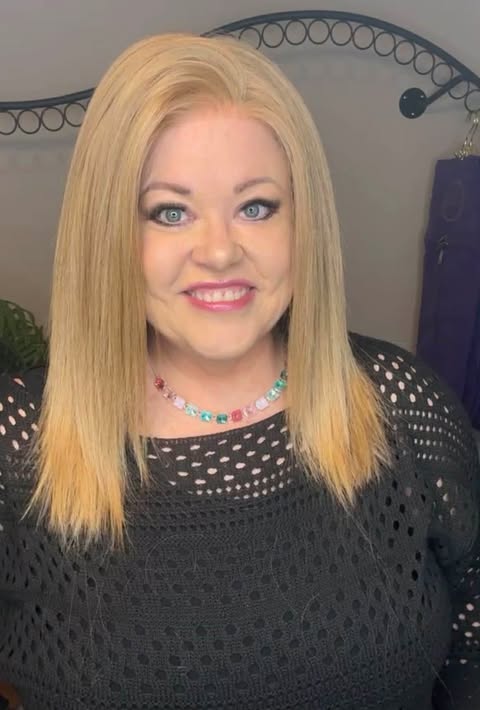 DREAMING EYES NWT HS HT BASIC WIG LW3 AC1
