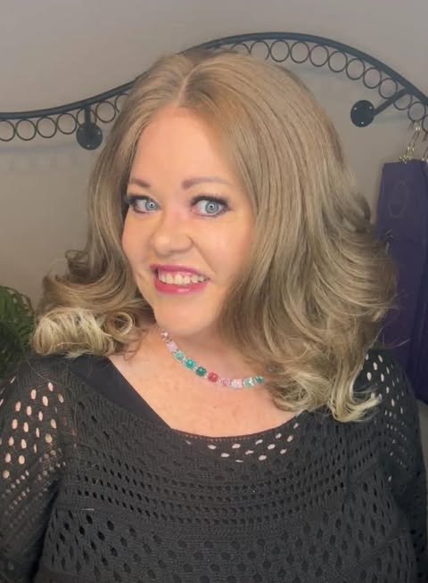 ALAYA LIGHT ASH BROWN HS NWOT BASIC WIG LW3
