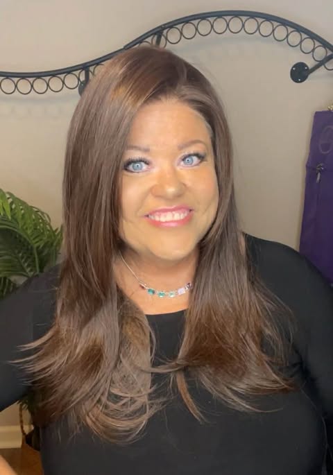 Model Behavior Dark Brown HS BETTER THAN BASIC WIG LW3 AC1